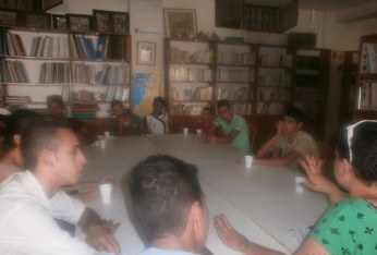 Shatila youth discuss the array of social problems affecting their lives, from the spread of drug-use in the camp to   specific issues in their homes. 